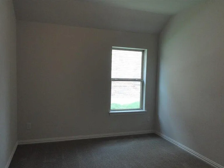 5672 Corsica Loop — Photo 21