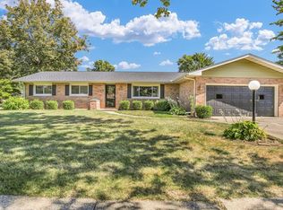 1918 Robert Dr, Champaign, IL 61821