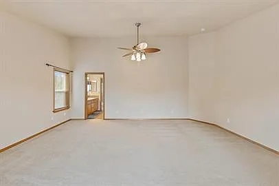 261 Oliver Ct — Photo 15