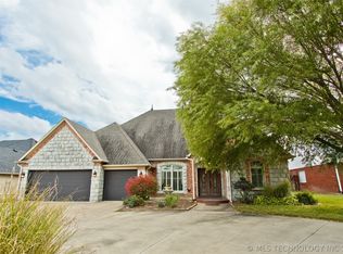 901 Magnolia Dr, Ada, OK 74820