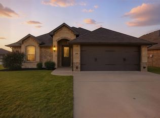 458 Silverton Dr, Granbury, TX 76049