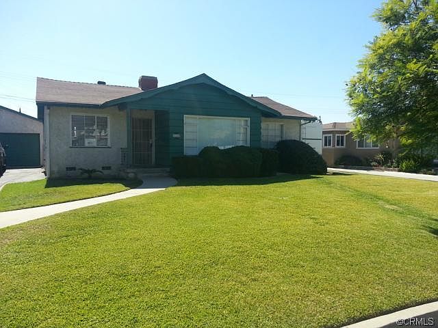 1st image of 1232 E Grovecenter St