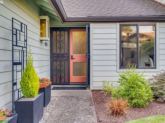 3rd image of 4244 NE 125th Pl