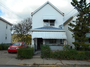 4 Harlem Ave, Mc Kees Rocks, PA 15136