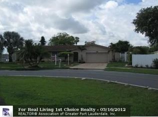 6100 SW 13th St, Plantation, FL 33317