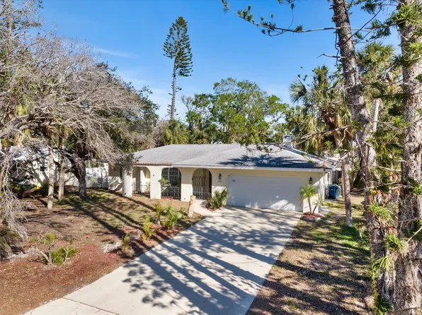 5151 Oakmont Pl, Sarasota, FL 34242
