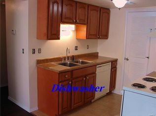 2508 Eastview Dr APT 3, Belleville, IL 62221