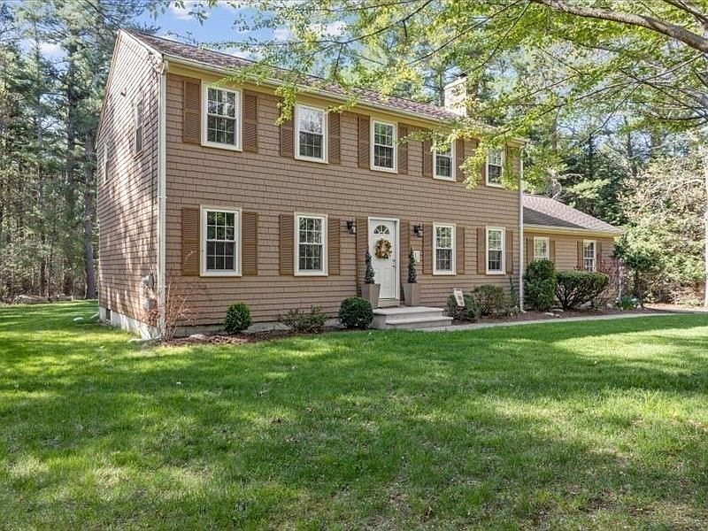 1st image of 87 Pickens St