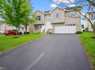 77 Lancer Pl, Martinsburg, WV 25404