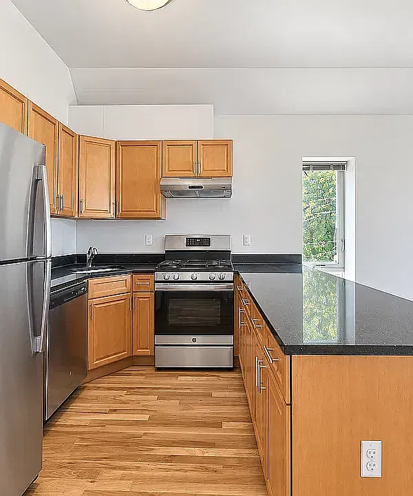 73-02 Ditmars Blvd #4B