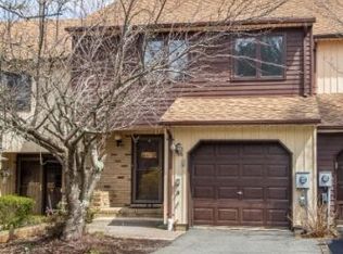 35 Patriots Rd, Morris Plains, NJ 07950