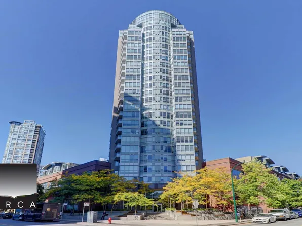 63 Keefer Pl #2006, Vancouver, BC V6B 6N6