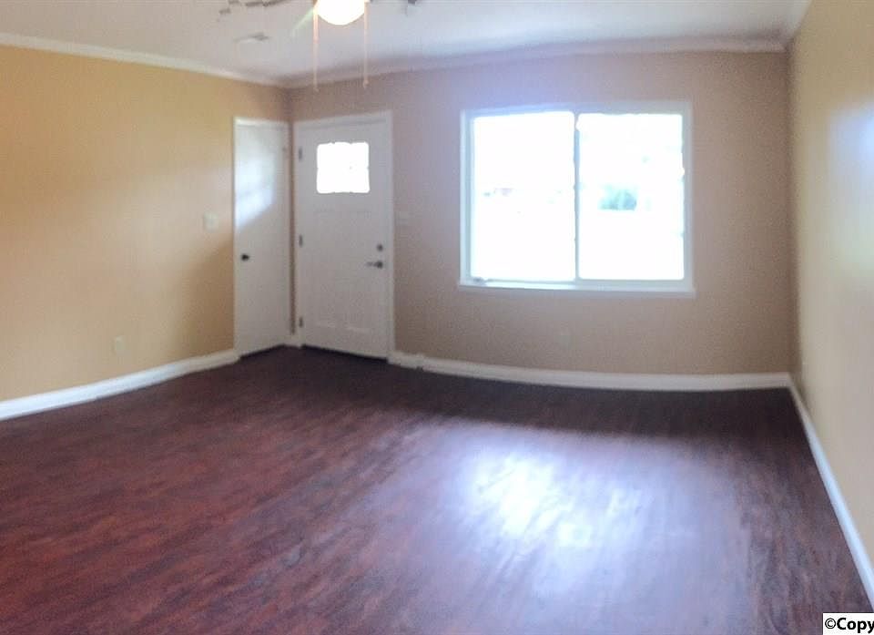 2nd image of 2442 Yorkshire Dr SW