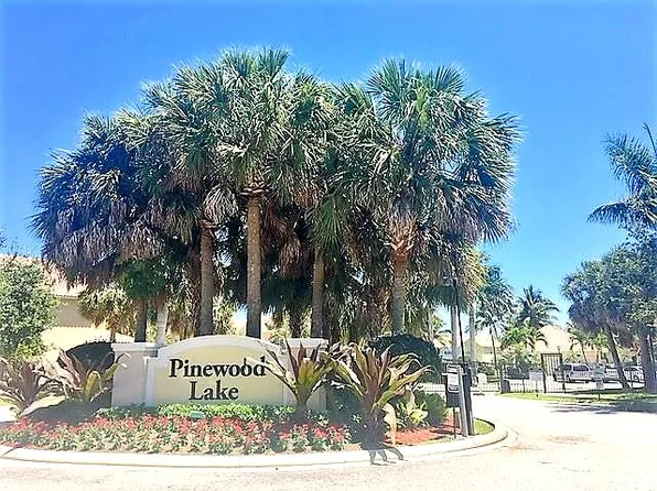 1182 Pinewood Lake Court #1182, Greenacres, FL 33415