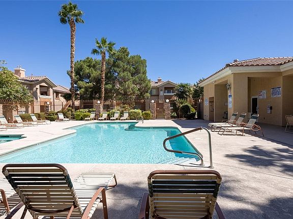 3rd image of 1050 E Cactus Ave Unit 2104