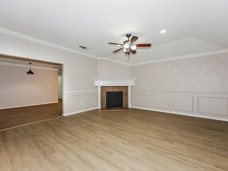 10224 Dawson Trl — Photo 4