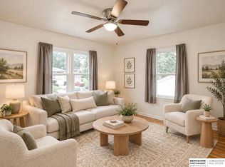 6030 Decatur St, Omaha, NE 68104