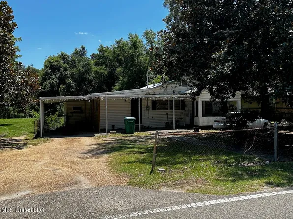 452 Tegarden Rd, Gulfport, MS 39507