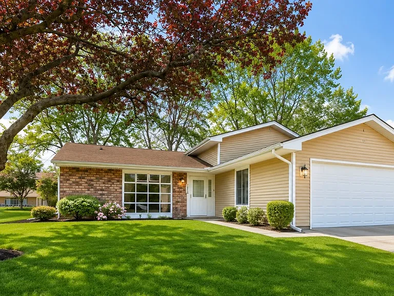 Brower Dr — Photo 14
