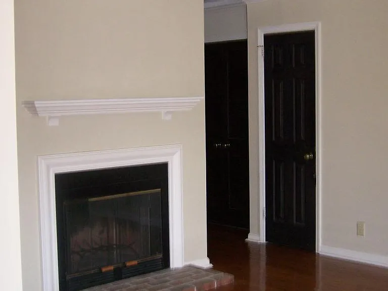 5728 Brentwood Trce — Photo 8