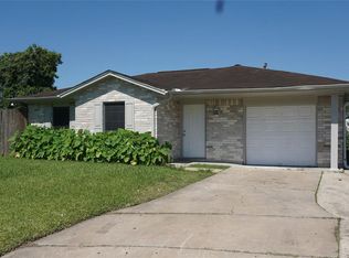 12822 Bay Cedar Dr, Houston, TX 77048
