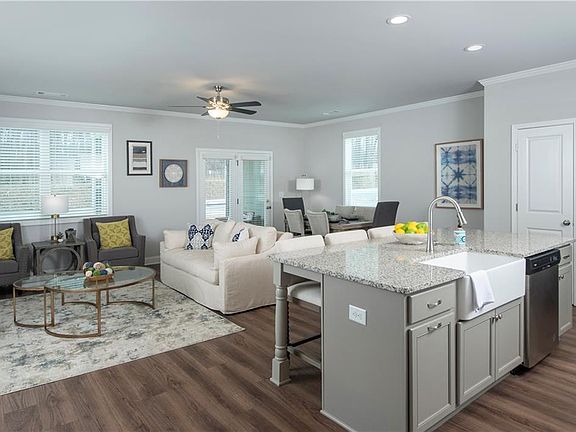 5th image of 5407 Maple Grove Ln