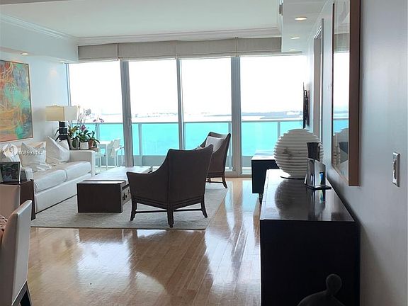 3rd image of 1331 Brickell Bay Dr APT 3909