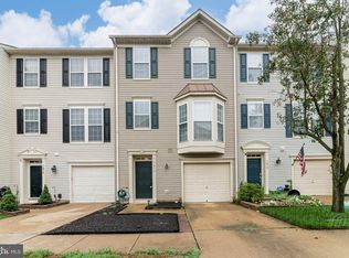 7877 Dogue Indian Cir, Lorton, VA 22079