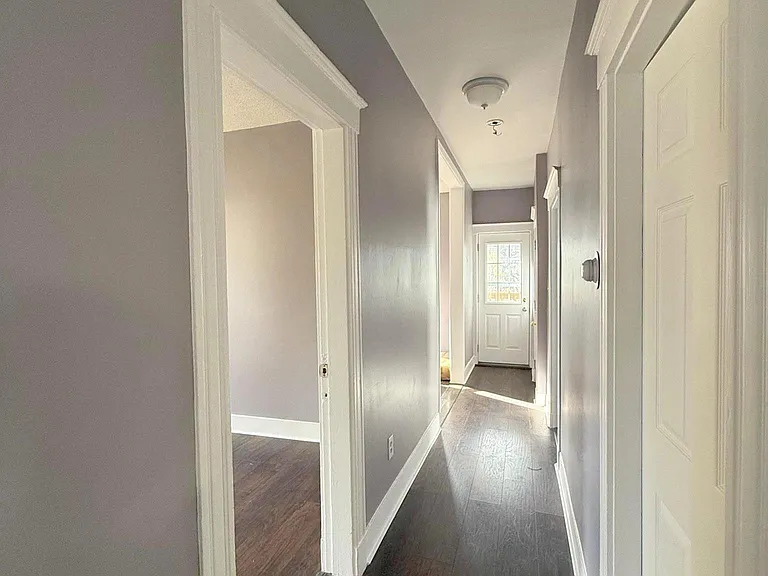 196 Sherman St #1 — Photo 8