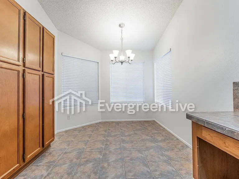 4301 W Blacksmith St — Photo 22
