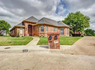 11140 Manorview Cir, Dallas, TX 75228