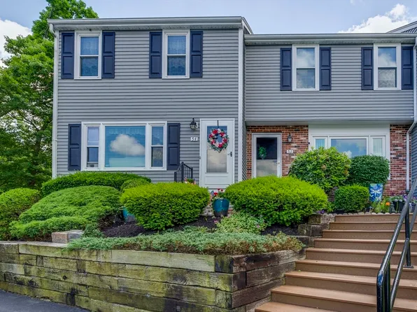 1170 Wilson Rd APT 54, Fall River, MA 02720
