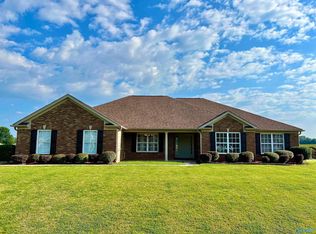 101 Poplar Branch Ln, Huntsville, AL 35811