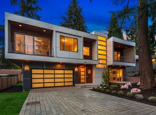 3034 NE 89th St, Seattle, WA 98115