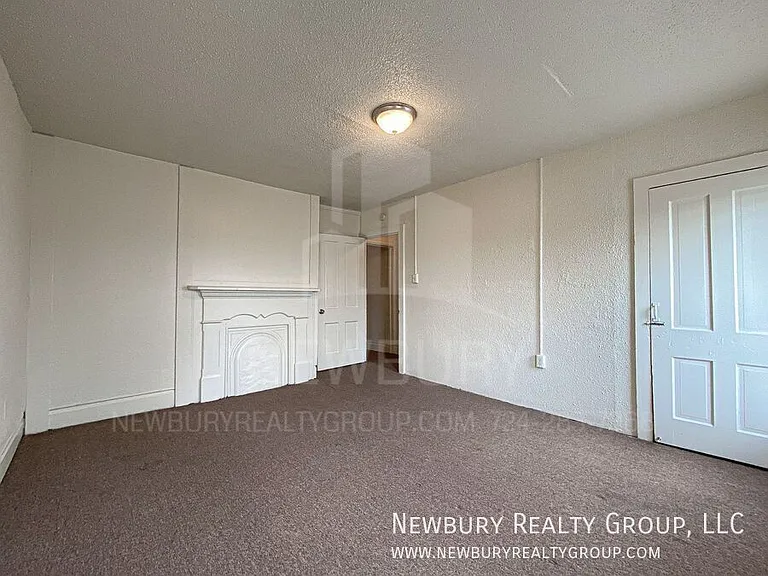 37 Hickory St — Photo 22