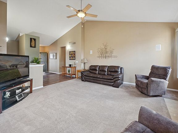 5th image of 57829 Cider Mill Dr
