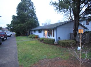 1201 Leonard St APT 6, Oregon City, OR 97045
