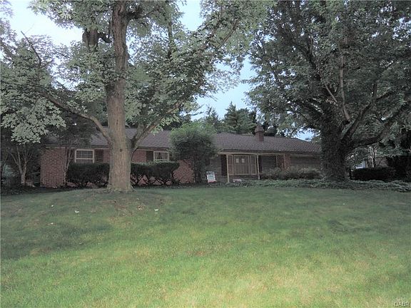 2nd image of 634 Saddlewood Ave