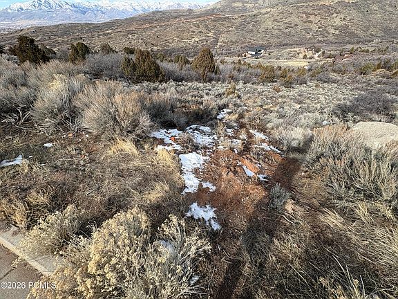 3rd image of 395 Pole Dr #34
