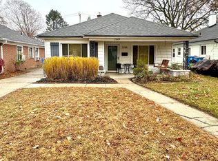7284 N Vernon St, Dearborn Heights, MI 48127