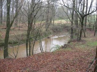 490 Freeman Rd, Mount Airy, GA 30563