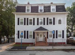 34 Newbury St #2, Worcester, MA 01609