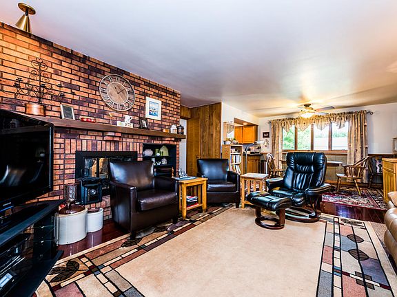 3rd image of 502 W Highland Ave