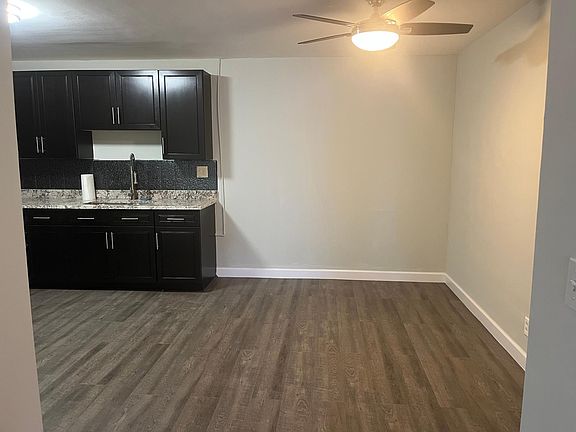 3rd image of 1421 SE 2nd St