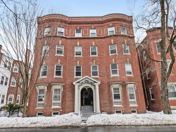 20 Winchester St APT 6, Brookline, MA 02446
