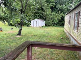 124 Hickory Ln, Danville, KY 40422