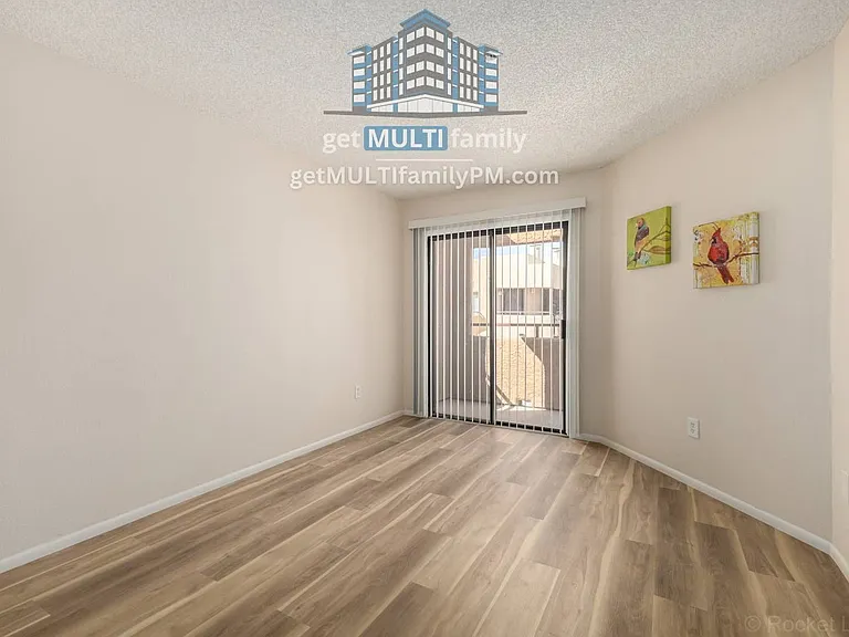 11640 N 51st Ave #237 — Photo 29
