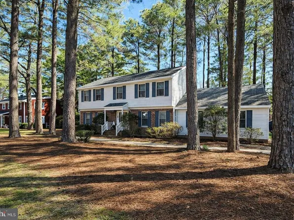 5211 Dove Point Ln, Salisbury, MD 21801