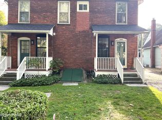 308 Bishop Ave APT B, Hawley, PA 18428