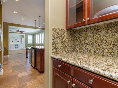 32370 Castle Ct, Temecula, CA, 92592